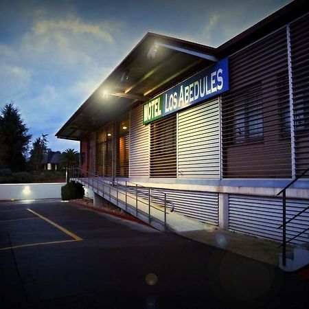 Motel Los Abedules Oviedo Luaran gambar