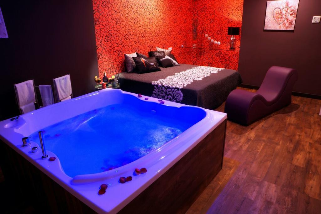 Motel Los Abedules Oviedo Luaran gambar
